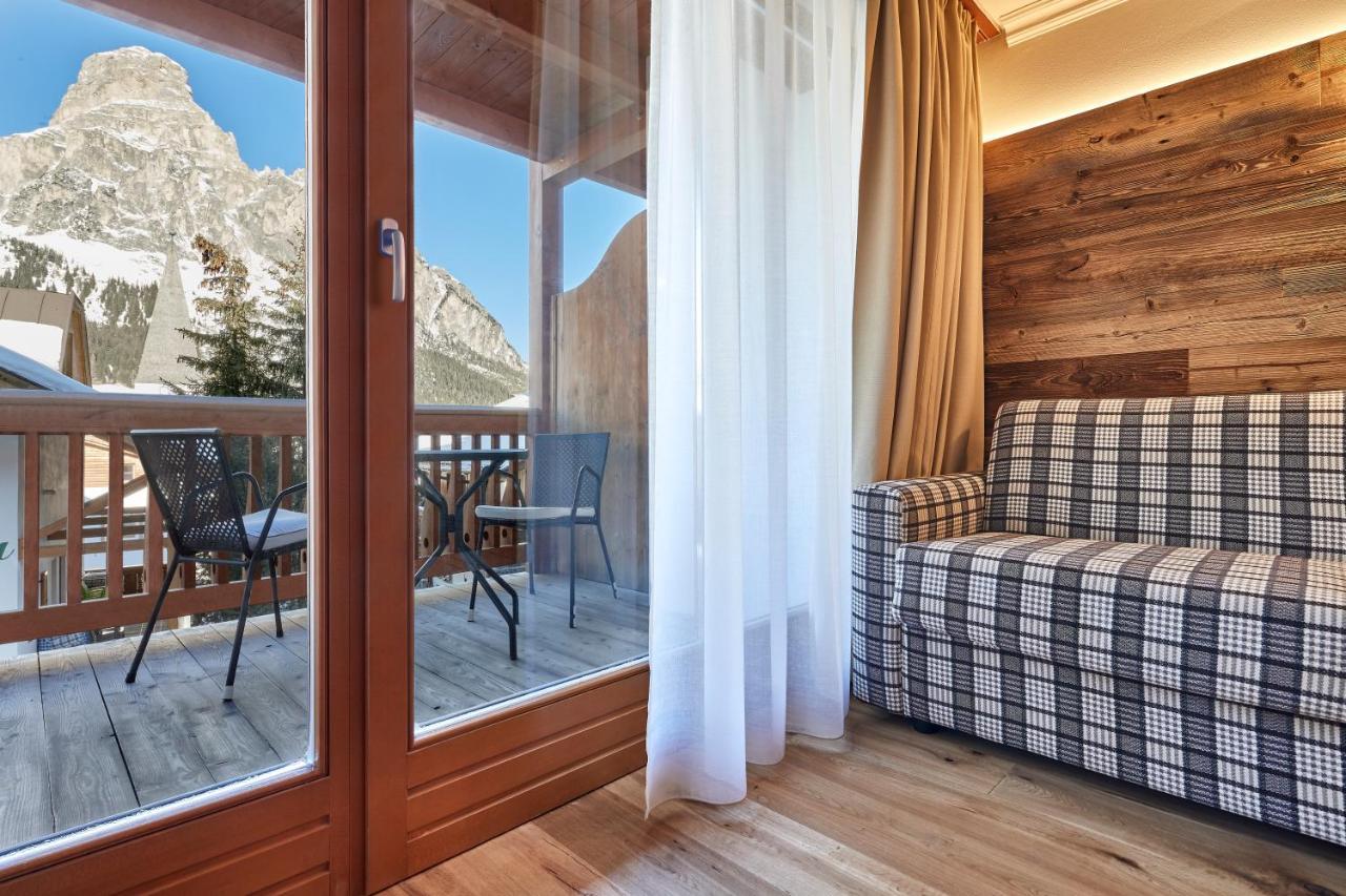 Hotel Marmolada Corvara Exteriör bild
