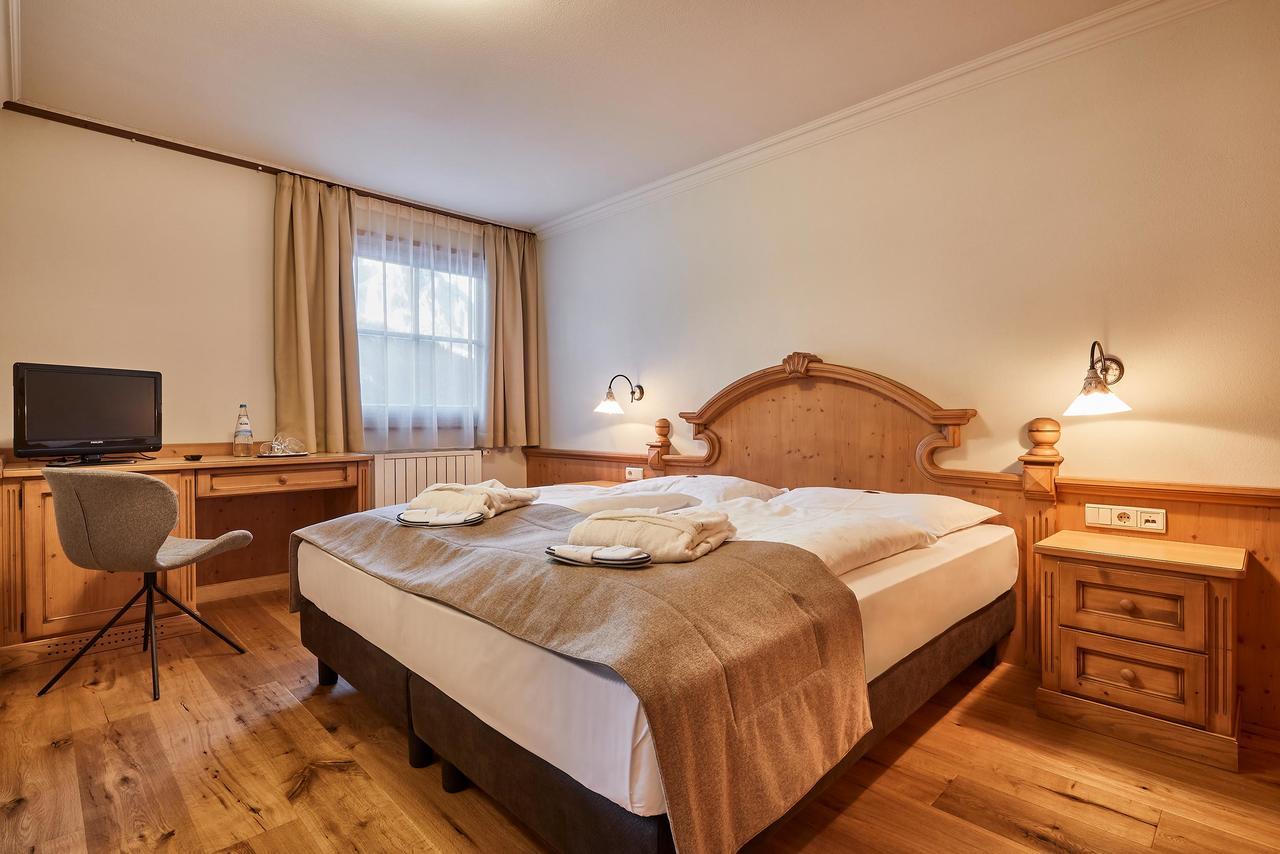 Hotel Marmolada Corvara Exteriör bild